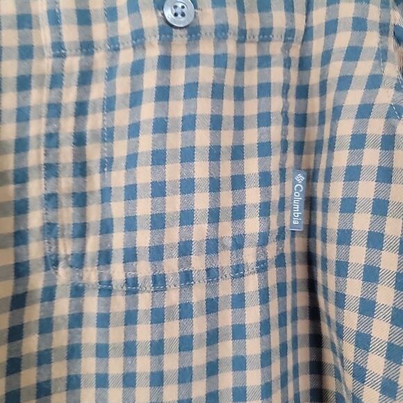 Columbia Men’s Flannel Shirt Medium Brown Navy Plaid Long Sleeve Button Up Soft - Picture 4 of 8